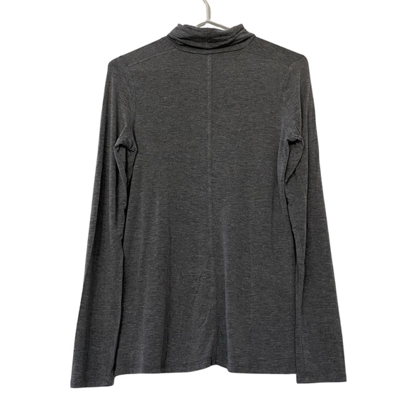 Banana Republic Turtleneck - Picture 4 of 4